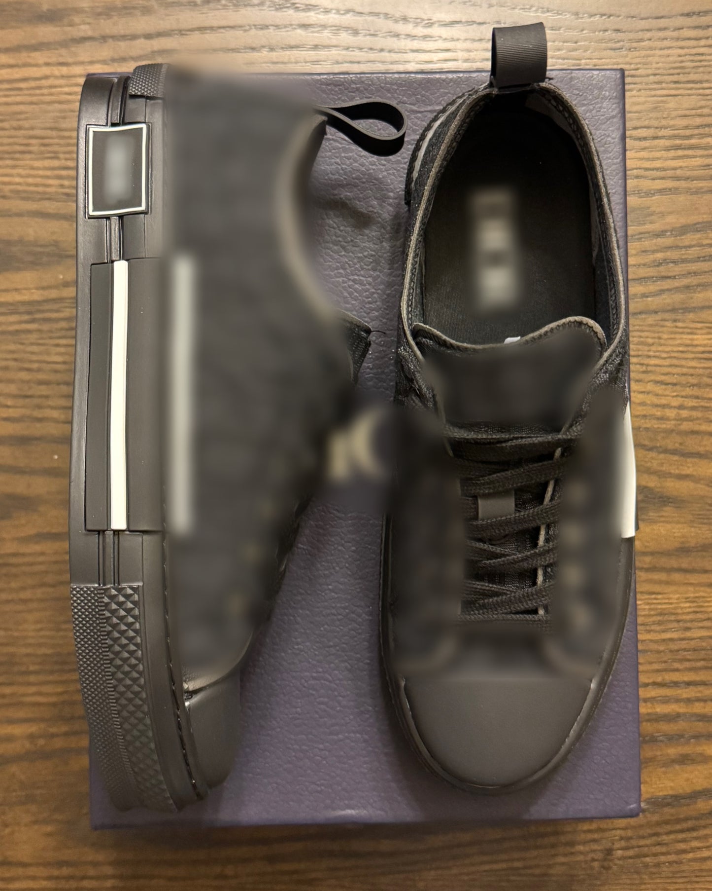 DR Low Black